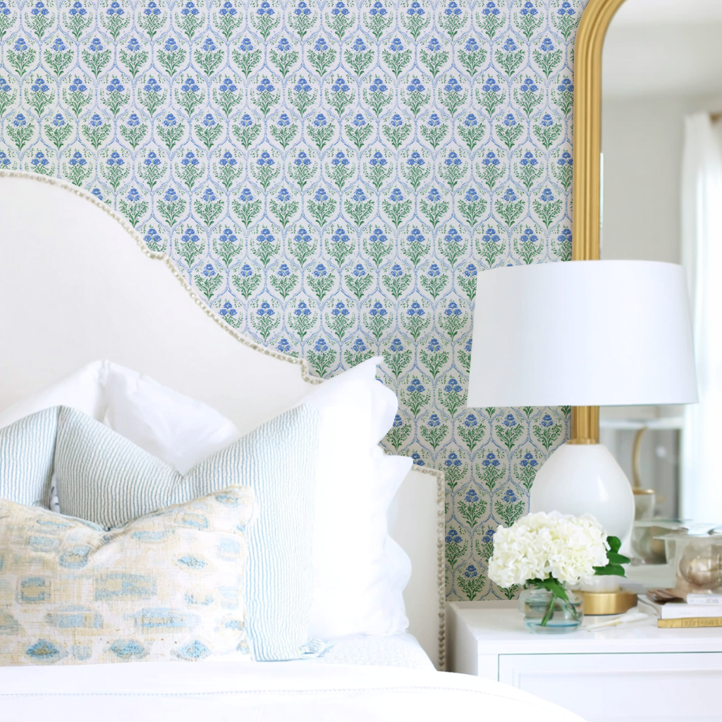 Keepsake Garden Wallpaper