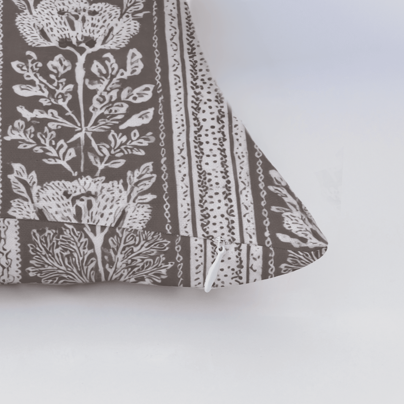 Amberleaf Throw Pillow - Benton Lane Home - Lemon Park