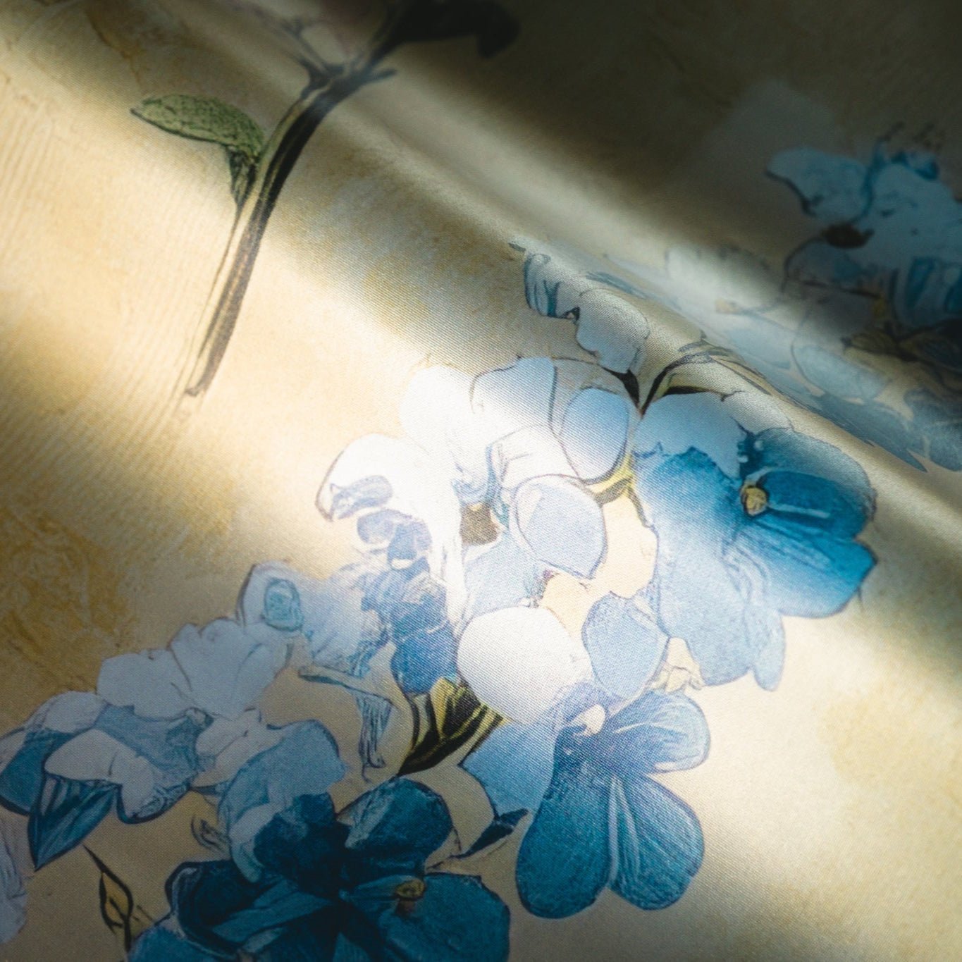 Blanchette Wallpaper - Benton Lane Home - Painted Paper