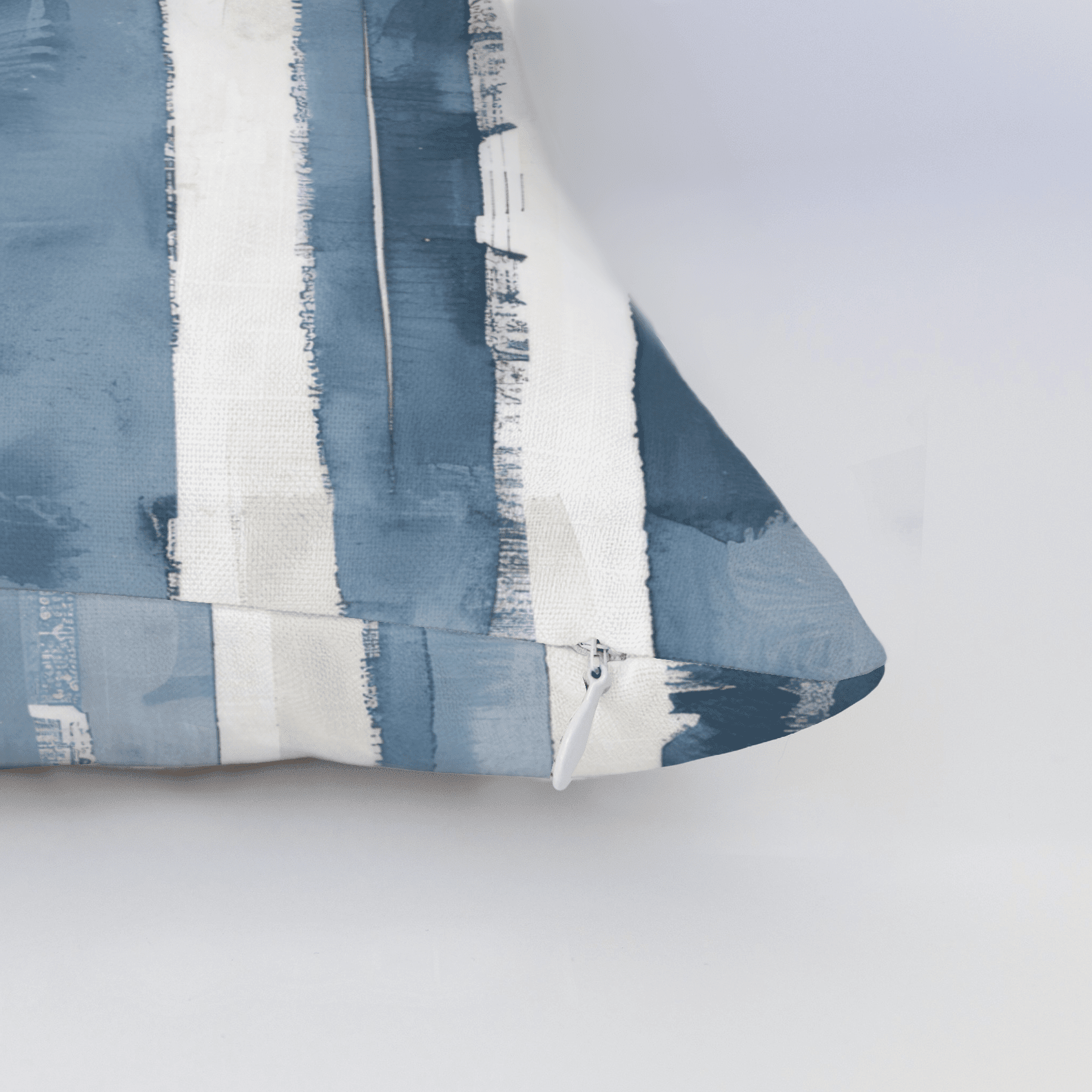 Blue Rhapsody Throw Pillow - Benton Lane Home - Lemon Park