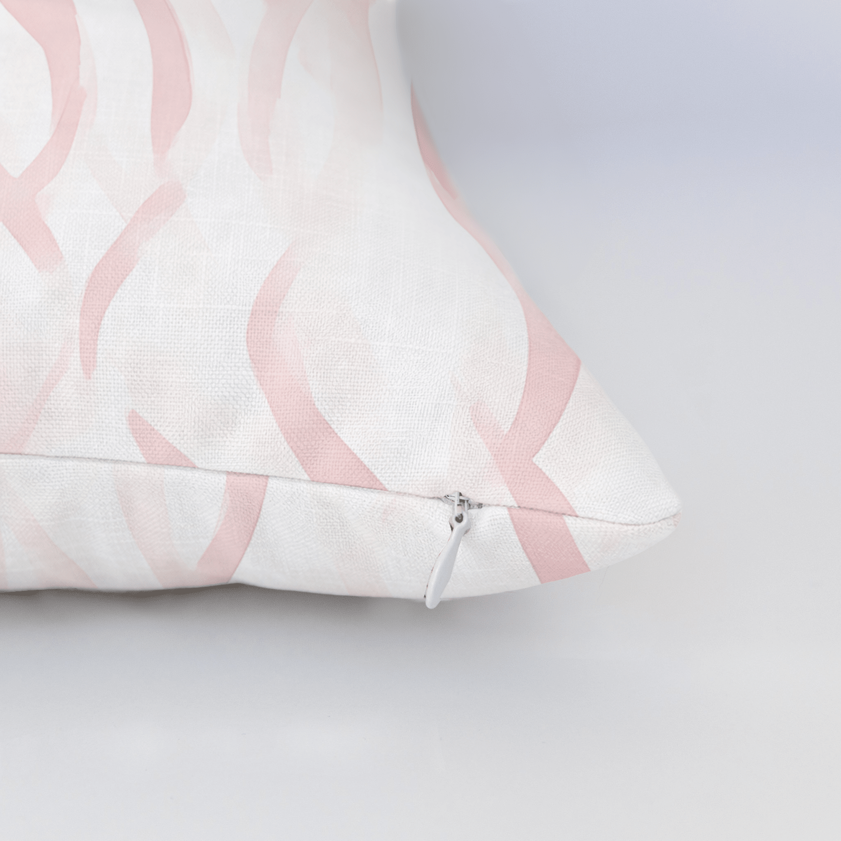Bonnie Throw Pillow - Lemon Park