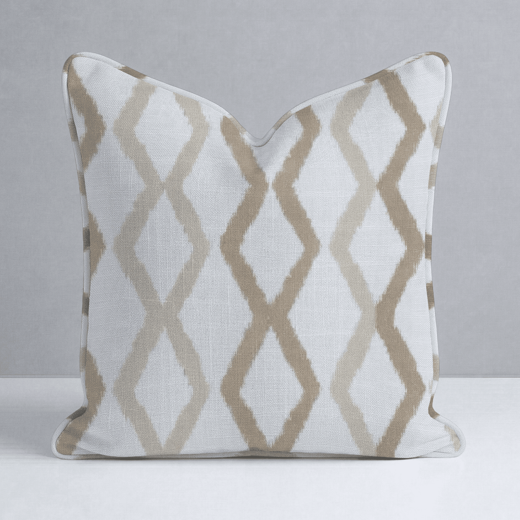 Braemar Trellis Throw Pillow - Benton Lane Home - Lemon Park