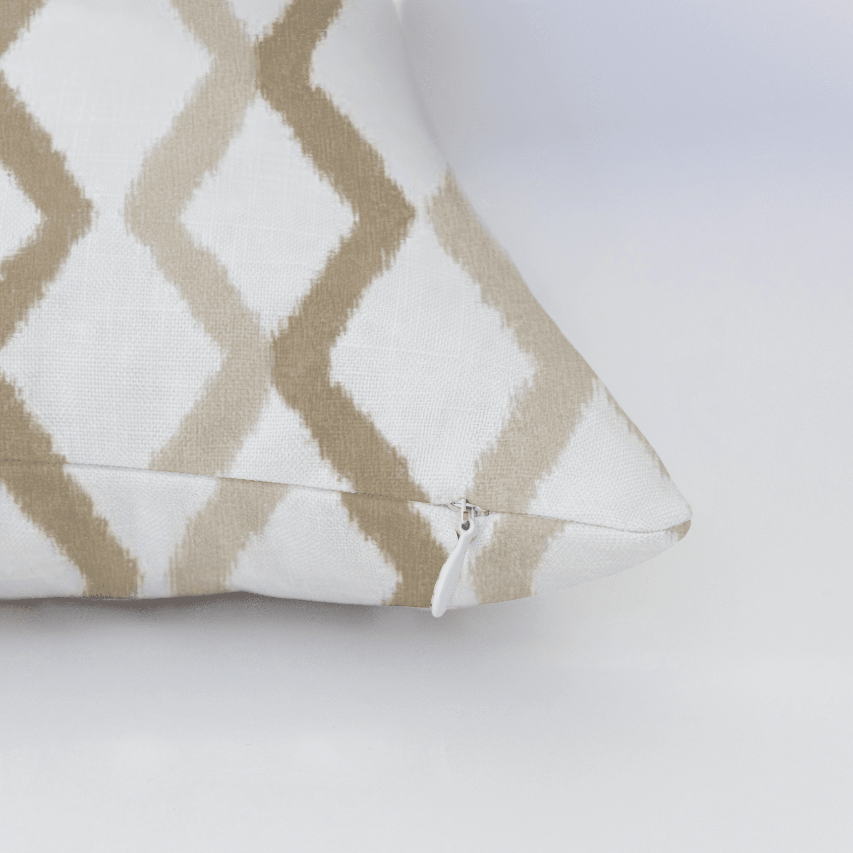 Braemar Trellis Throw Pillow - Benton Lane Home - Lemon Park