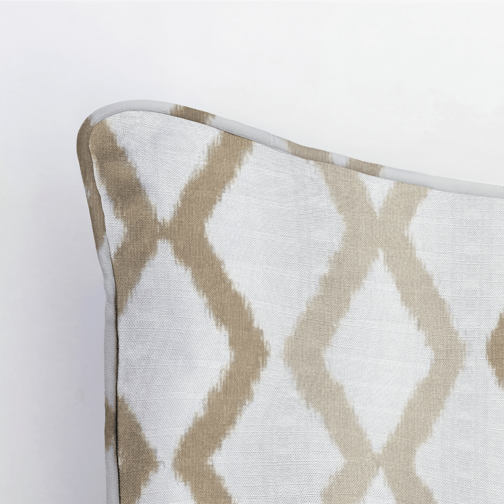 Braemar Trellis Throw Pillow - Benton Lane Home - Lemon Park