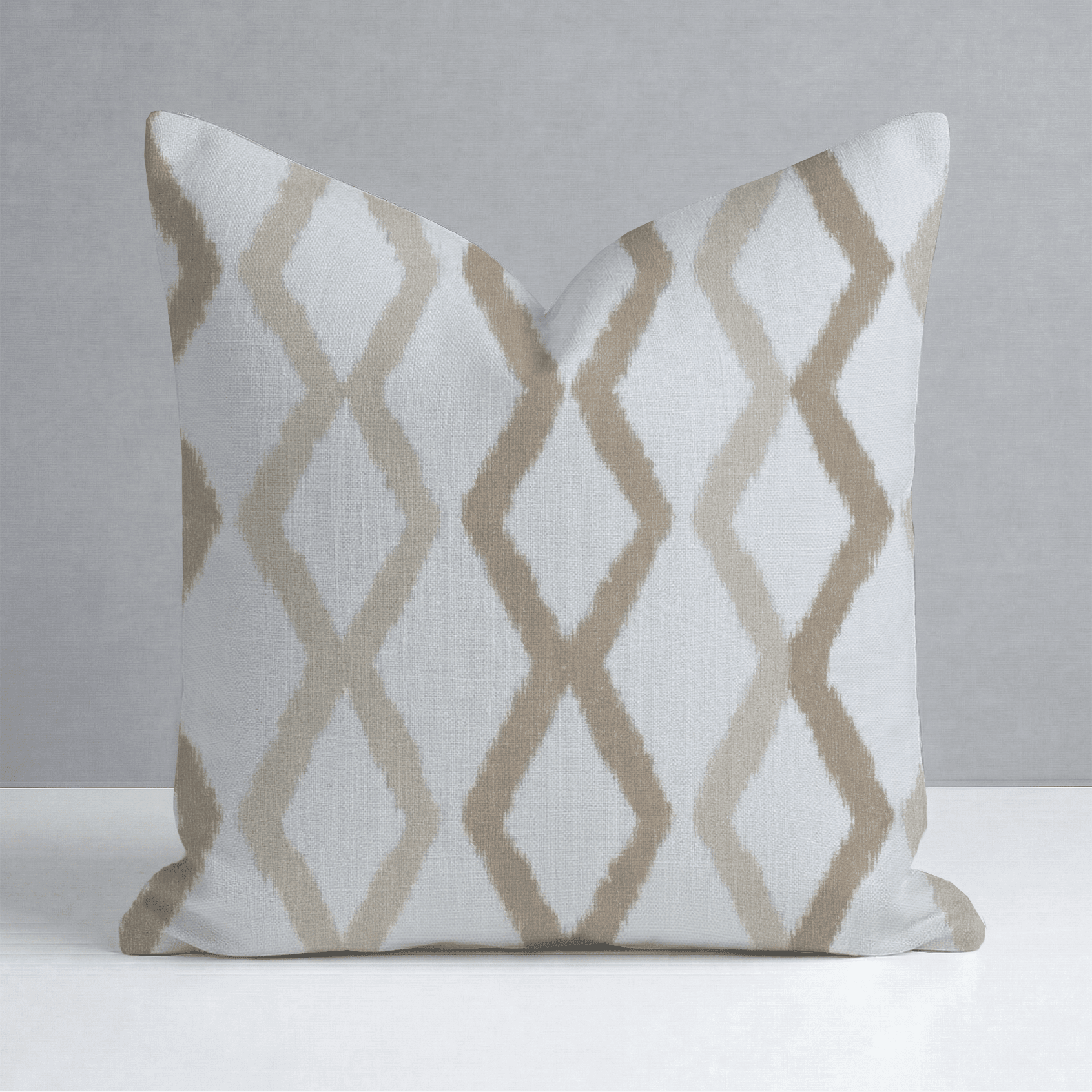 Braemar Trellis Throw Pillow - Benton Lane Home - Lemon Park