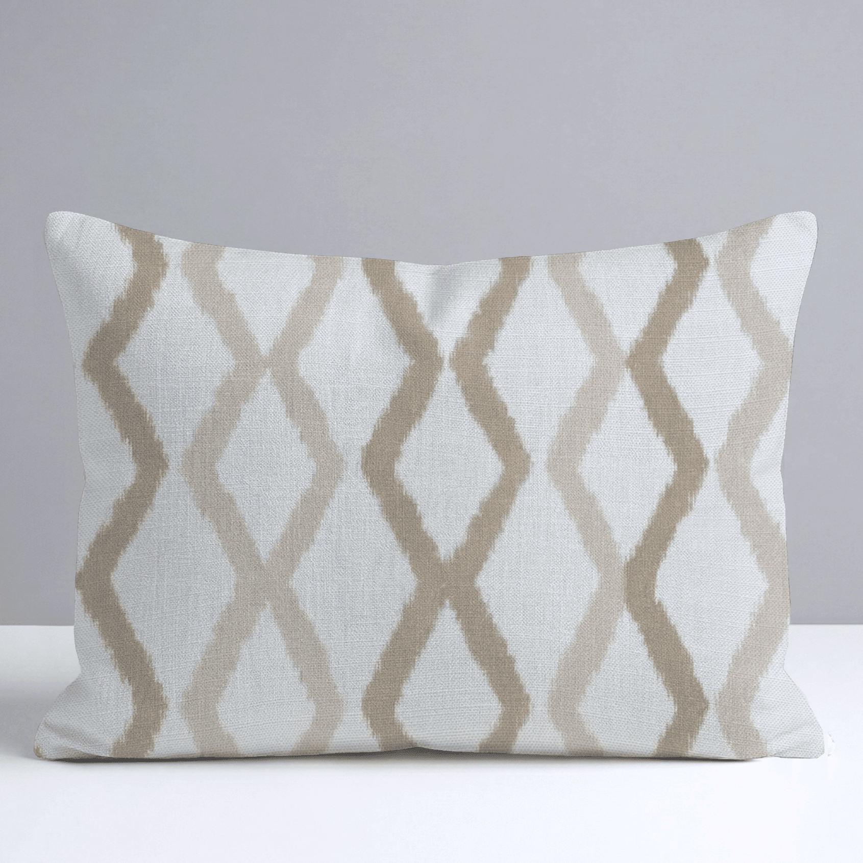 Braemar Trellis Throw Pillow - Benton Lane Home - Lemon Park