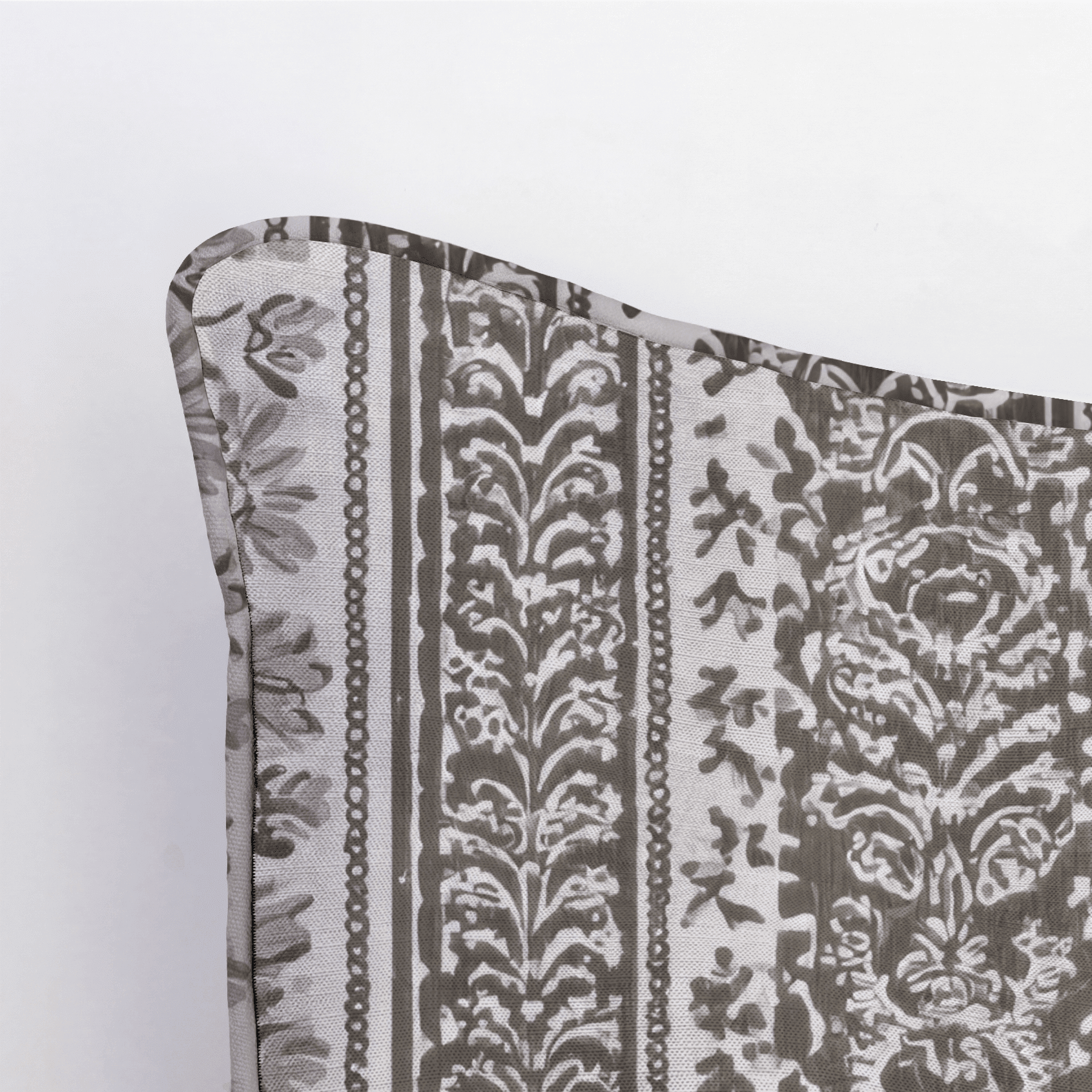 Bramblewood Throw Pillow - Benton Lane Home - Lemon Park