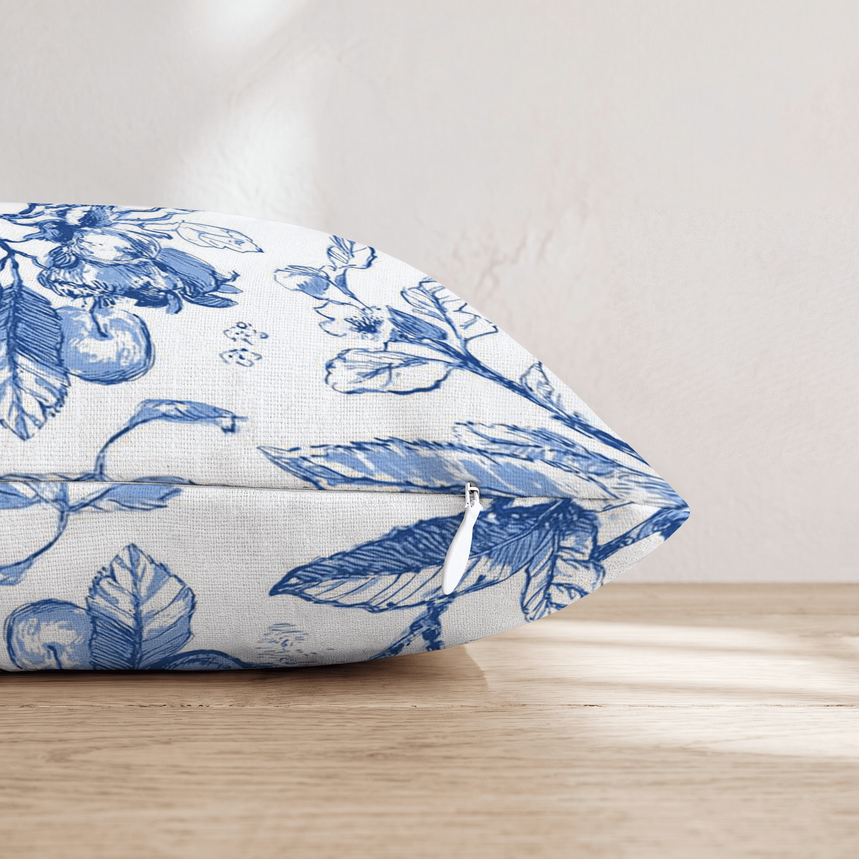 Buzzin Around Throw Pillow - Hillcroft Home