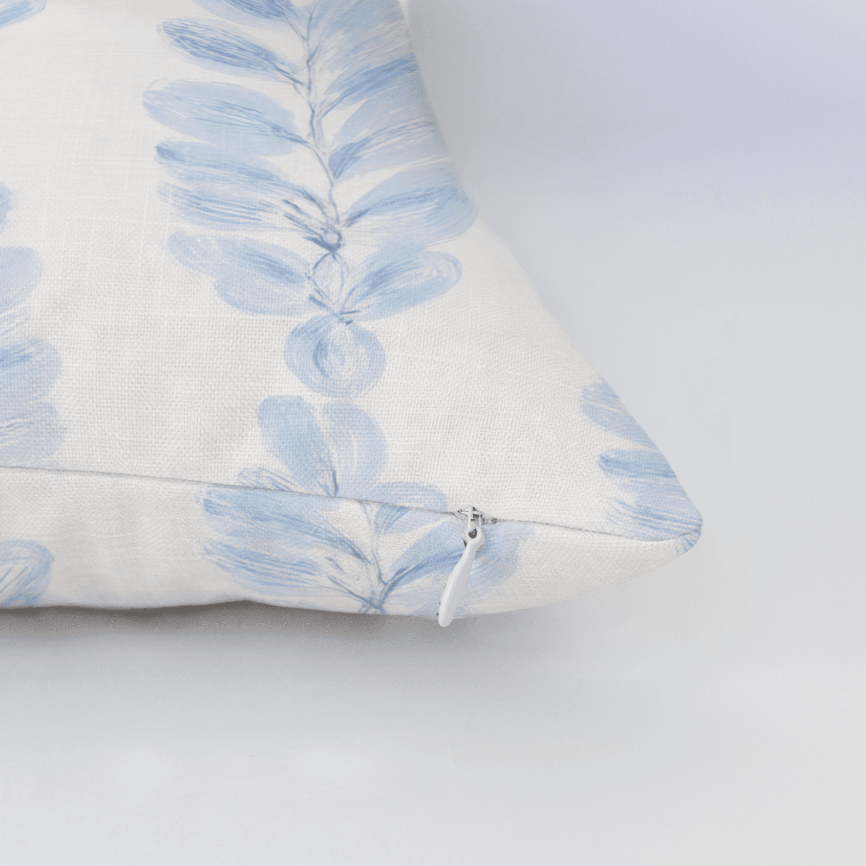 Carolina Ferns Throw Pillow - Benton Lane Home - Lemon Park