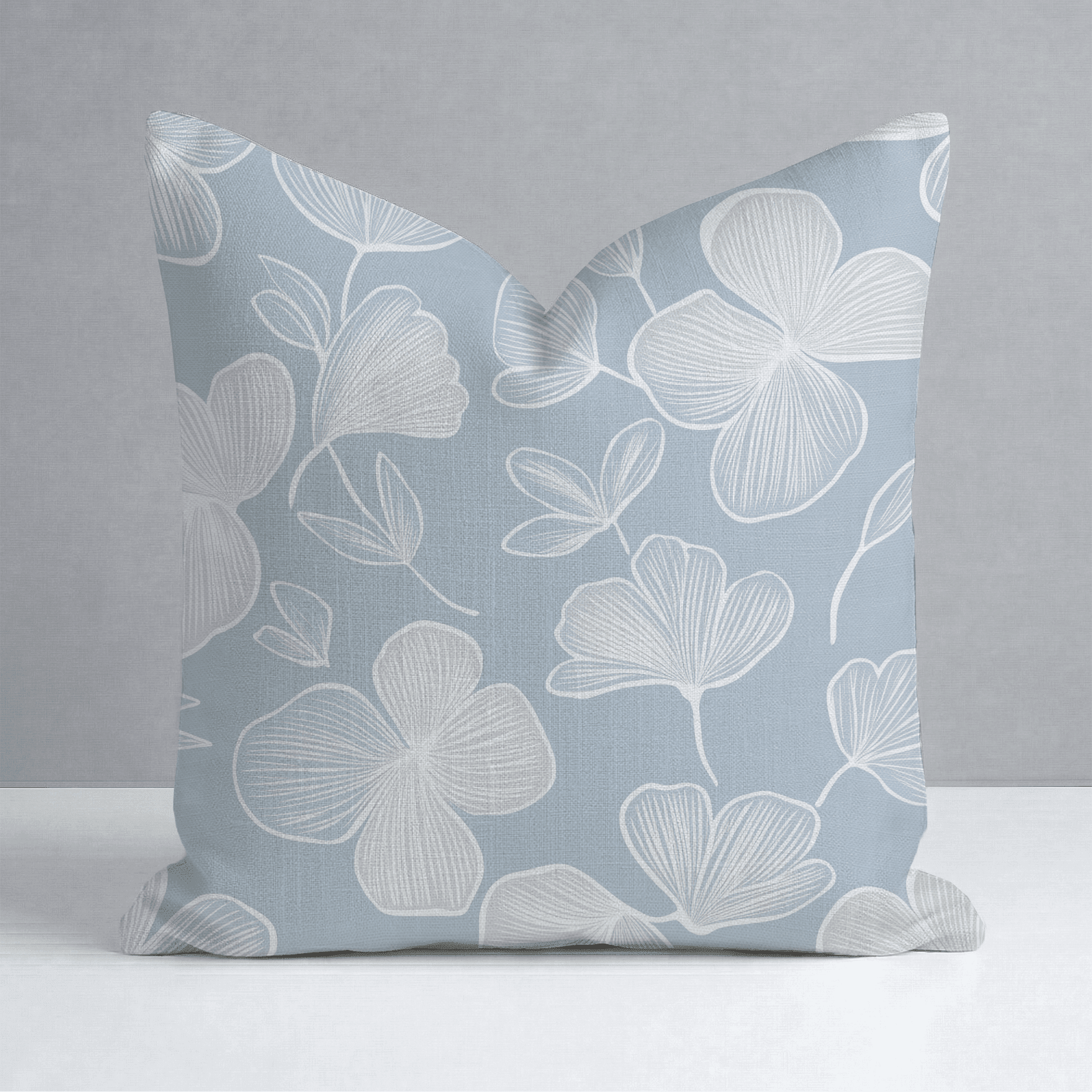 East Hampton Throw Pillow - Benton Lane Home - Lemon Park