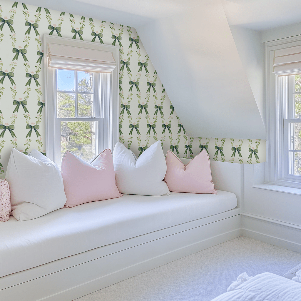 Elegant Emerald Wallpaper - Lemon Park