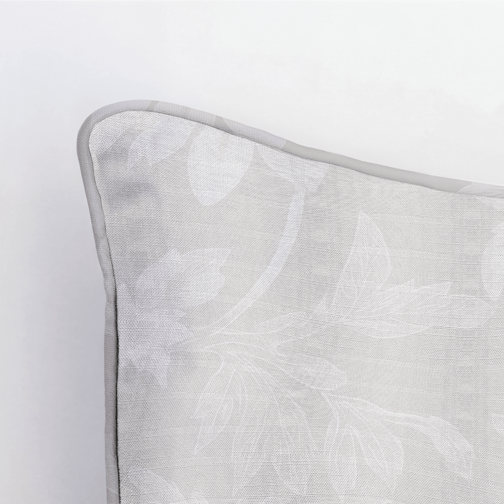 Evening Dahlia Throw Pillow - Benton Lane Home - Lemon Park