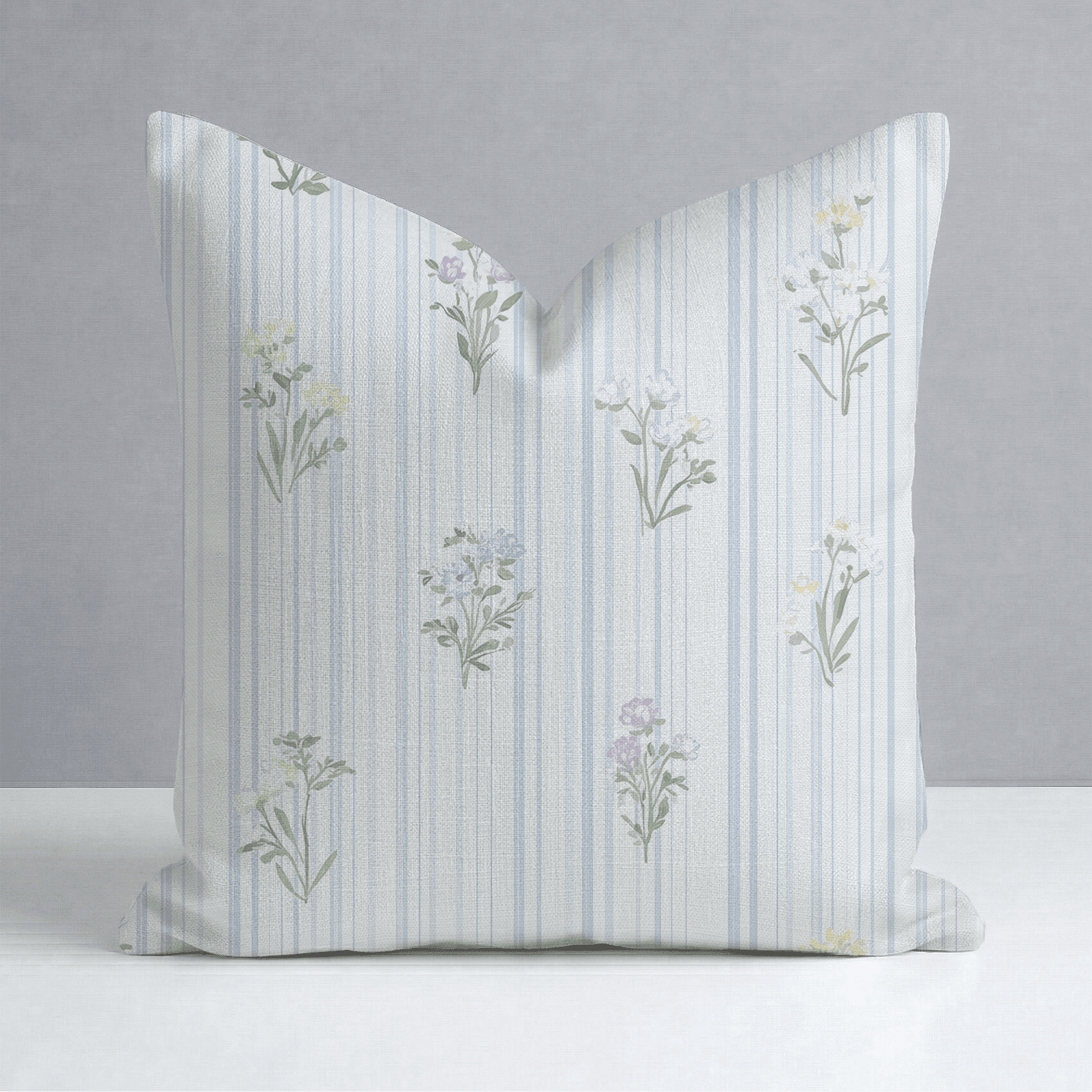 Front Row Floral Throw Pillow - Benton Lane Home - Lemon Park
