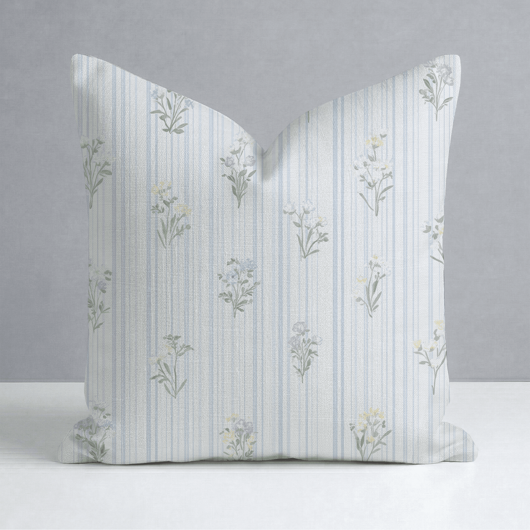 Front Row Floral Throw Pillow - Benton Lane Home - Lemon Park