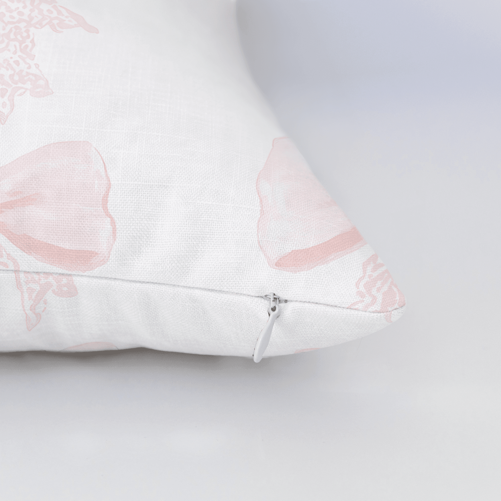 Lace d'Amour Throw Pillow - Benton Lane Home - Lemon Park