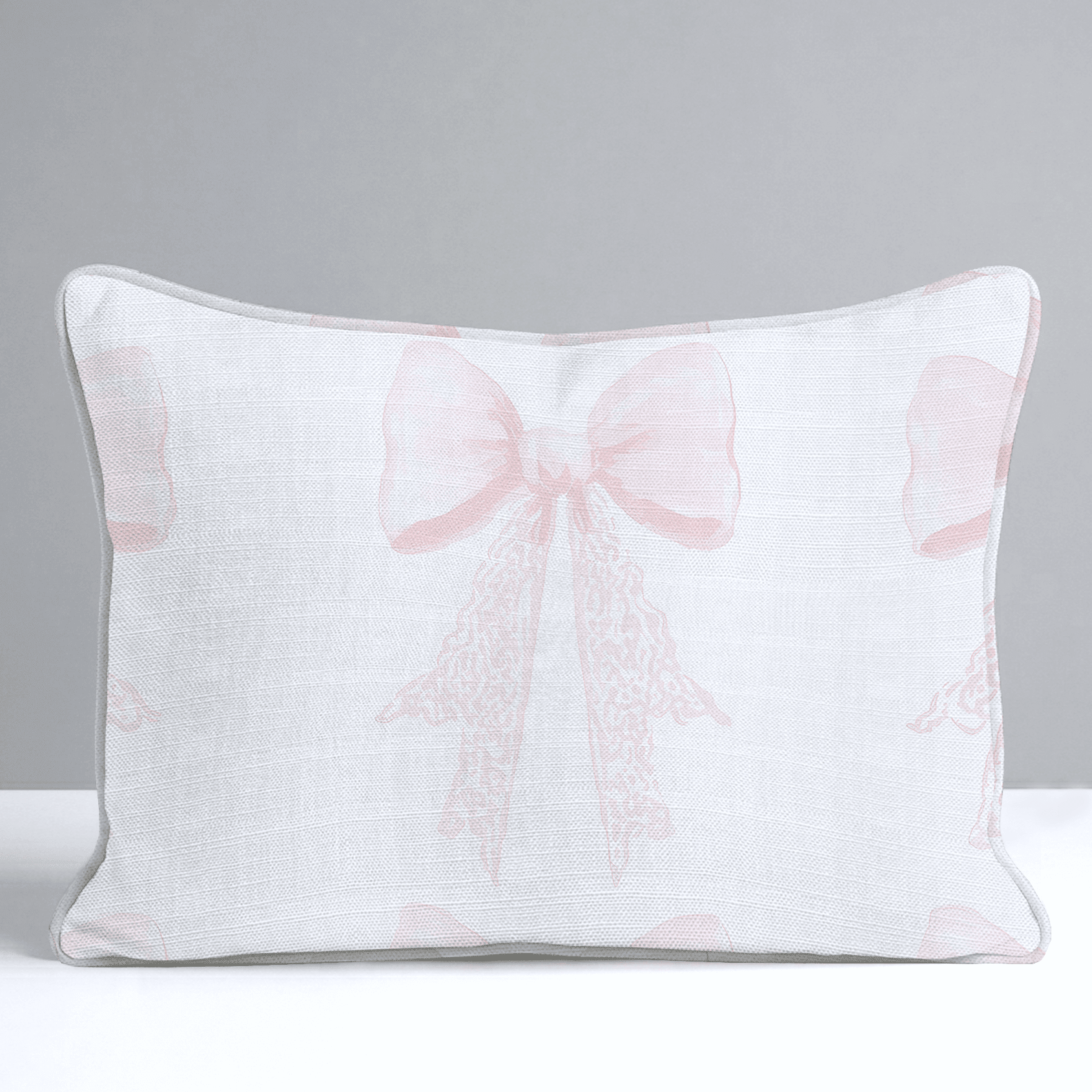 Lace d'Amour Throw Pillow - Benton Lane Home - Lemon Park