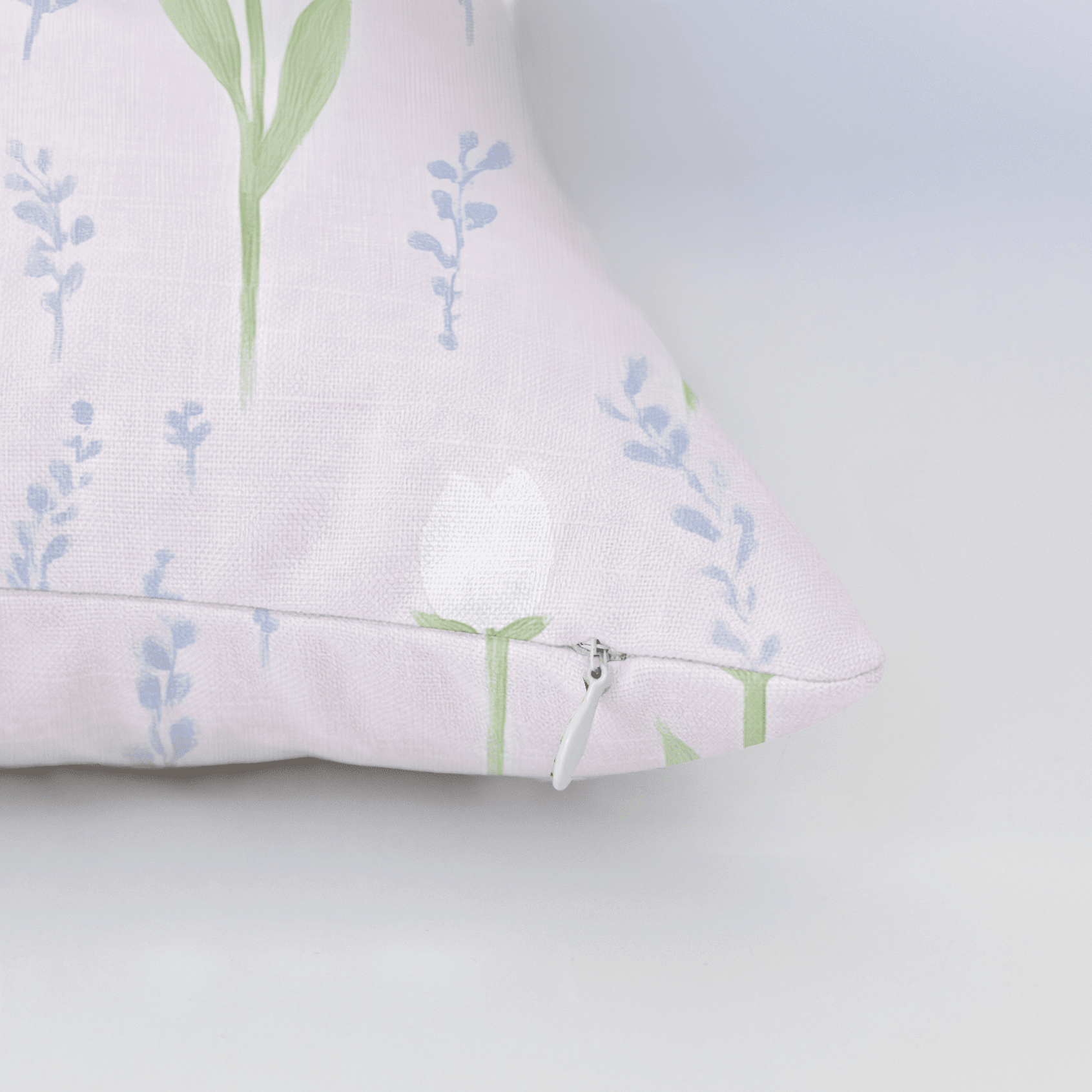 Lavender Lane Throw Pillow - Benton Lane Home - Lemon Park
