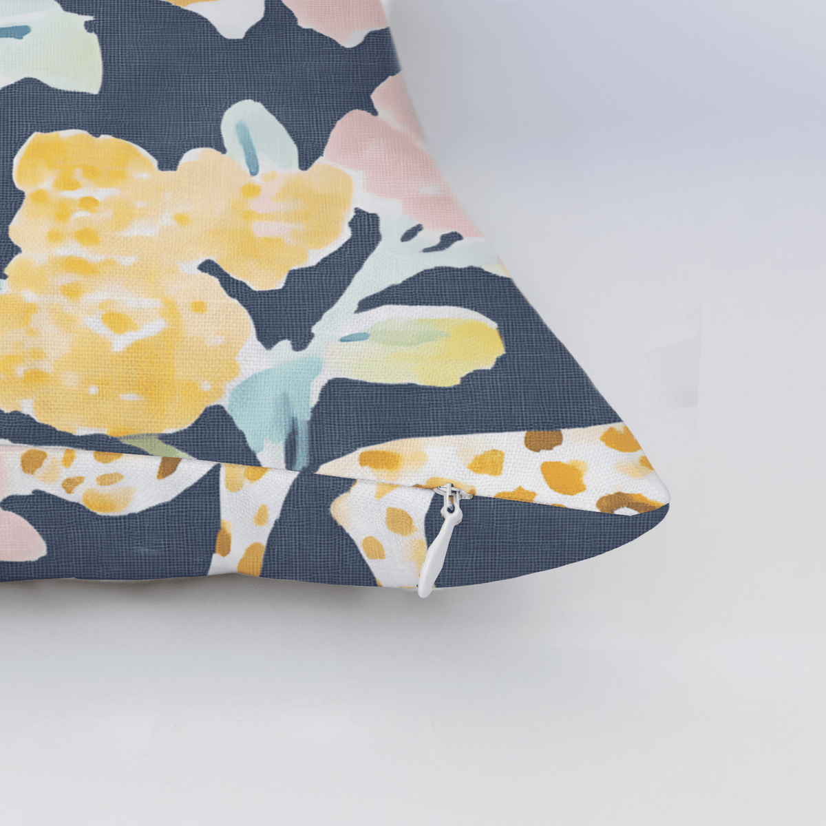 Lillith Throw Pillow - Lemon Park