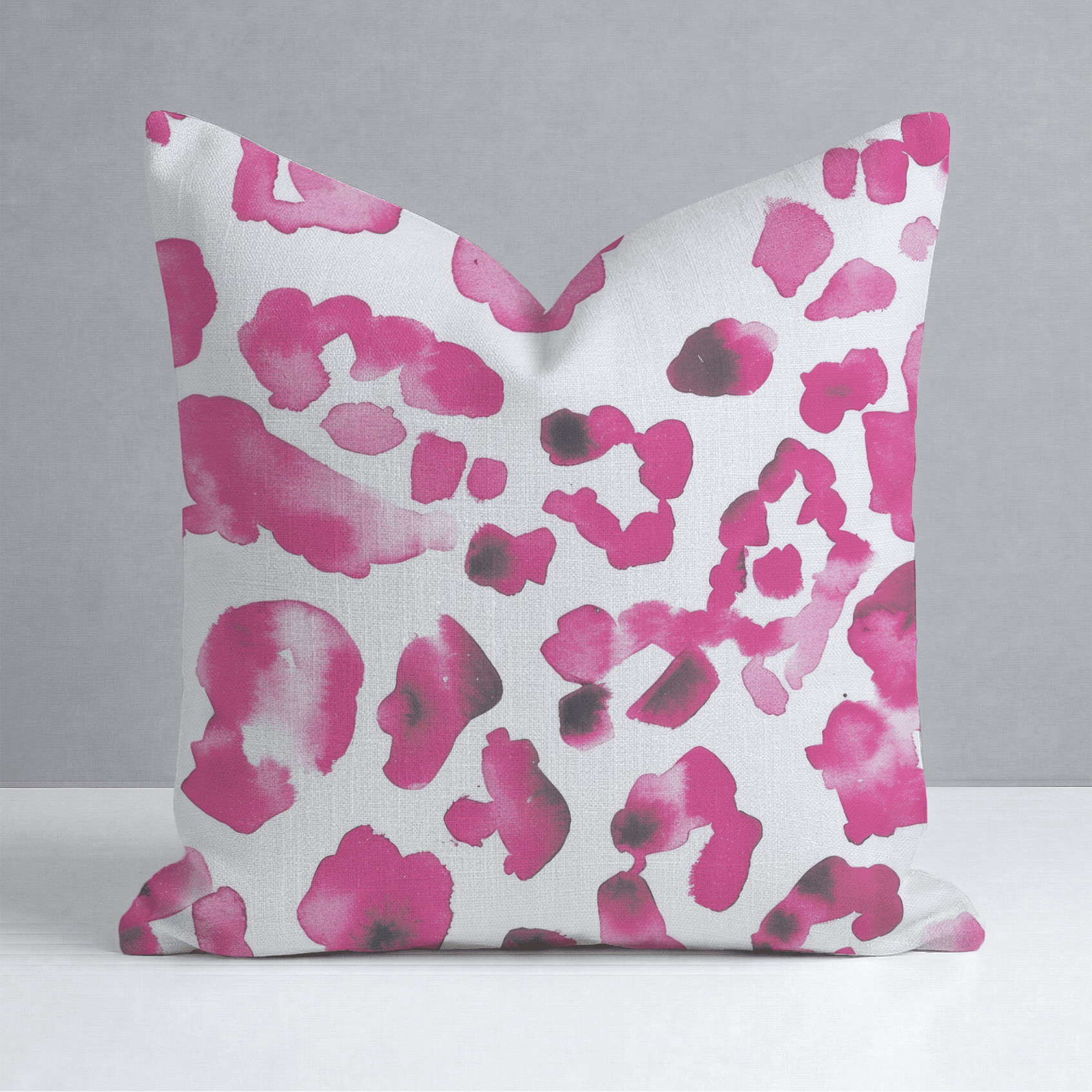 Lilly Throw Pillow - Benton Lane Home - Lemon Park