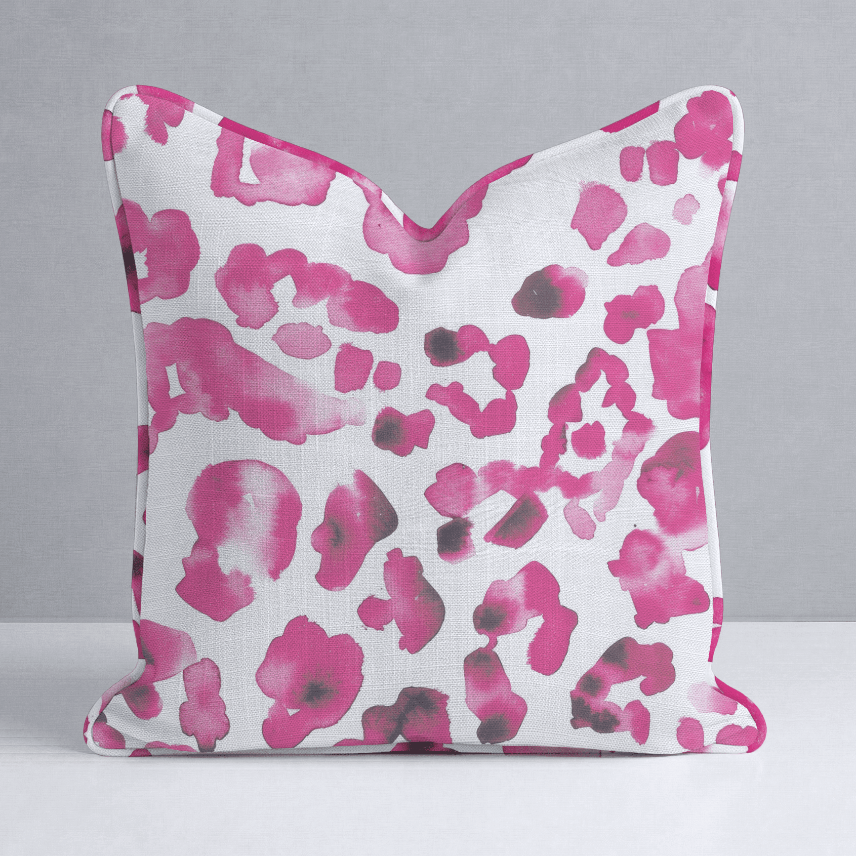 Lilly Throw Pillow - Benton Lane Home - Lemon Park