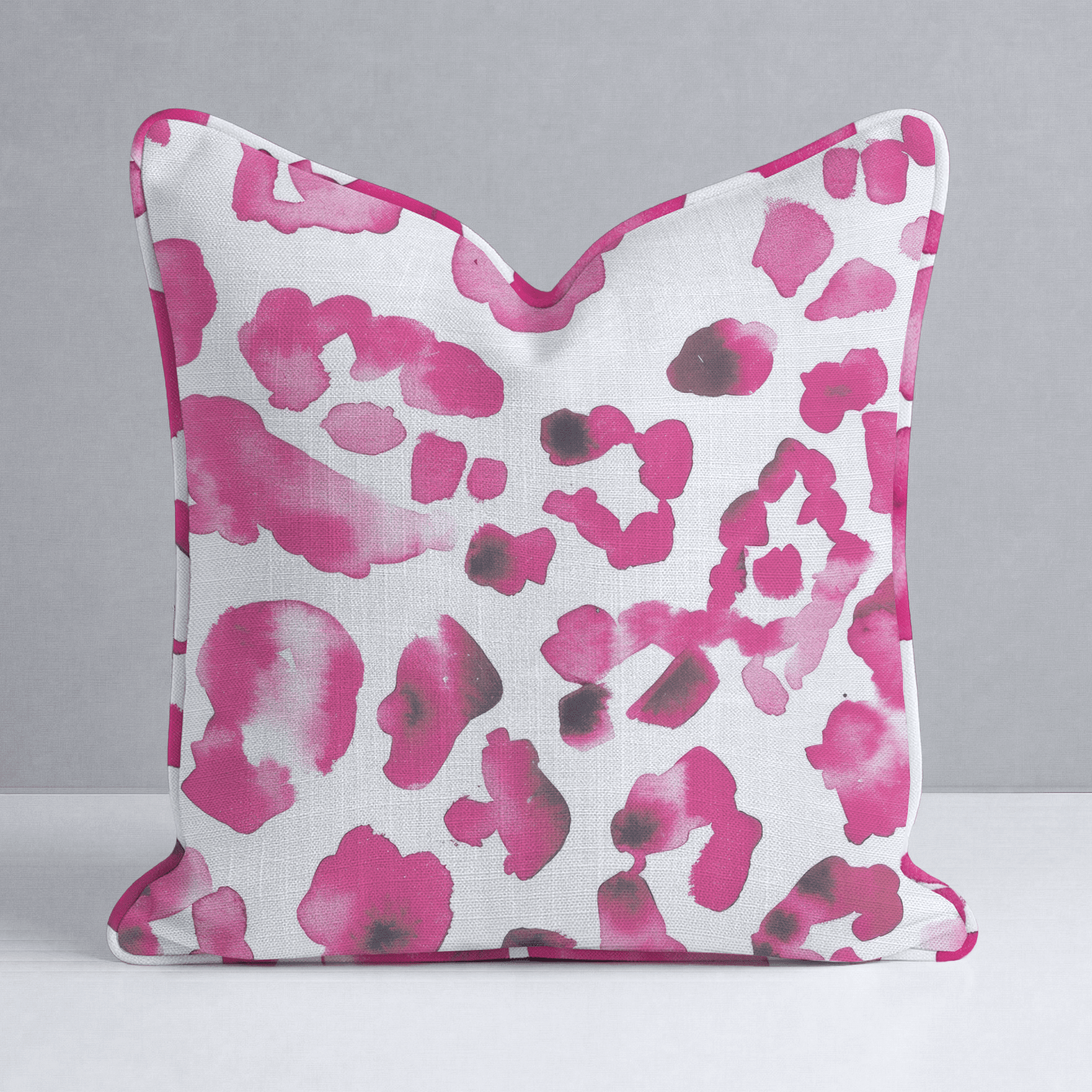Lilly Throw Pillow - Benton Lane Home - Lemon Park