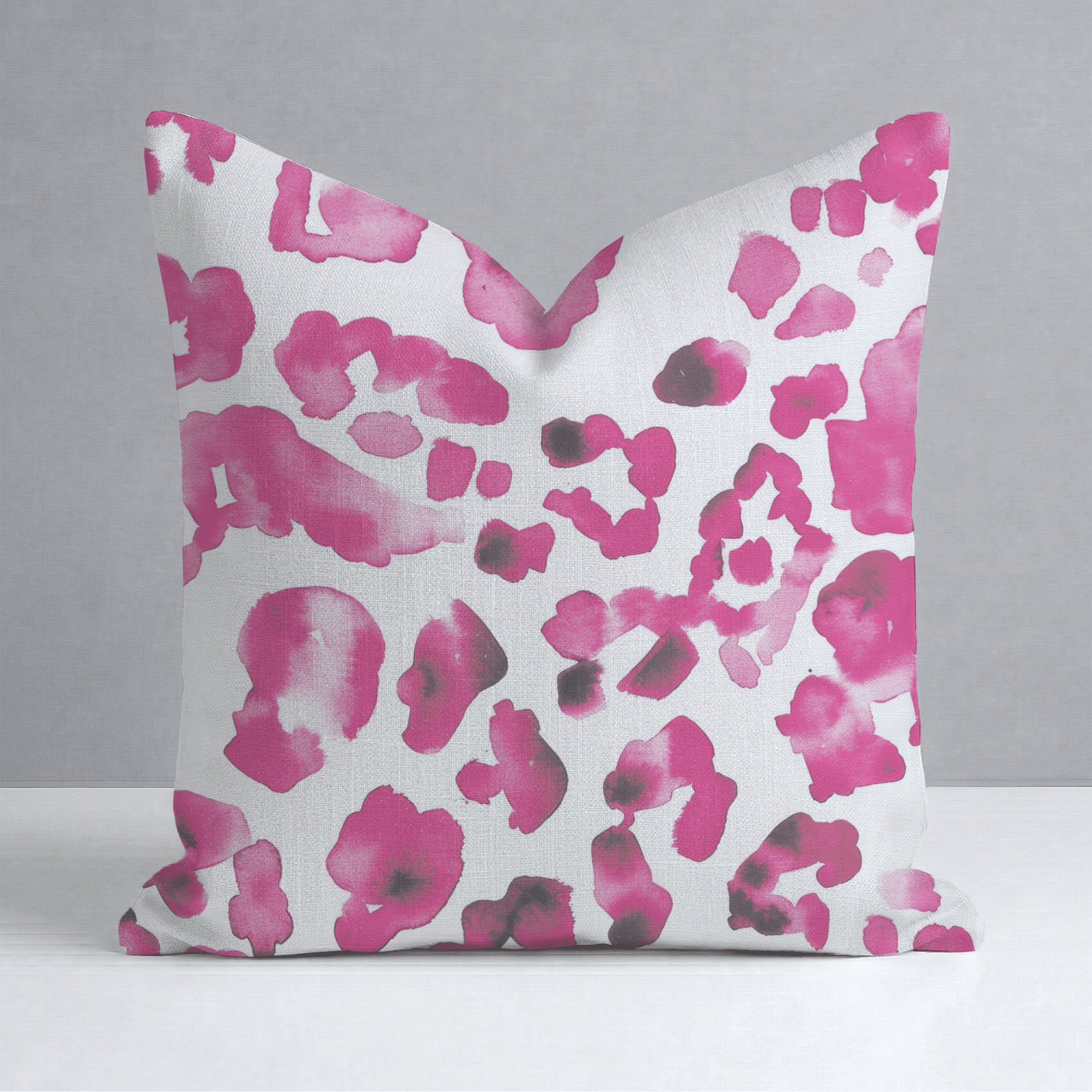 Lilly Throw Pillow - Benton Lane Home - Lemon Park