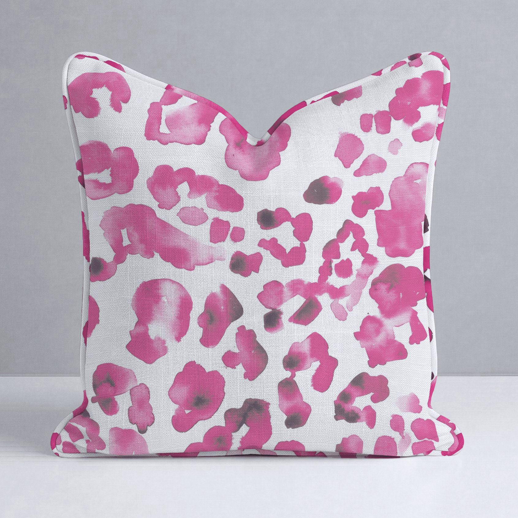 Lilly Throw Pillow - Benton Lane Home - Lemon Park