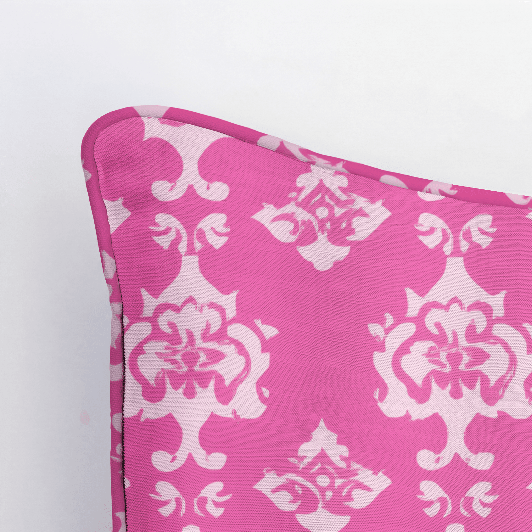 London Throw Pillow - Benton Lane Home - Lemon Park