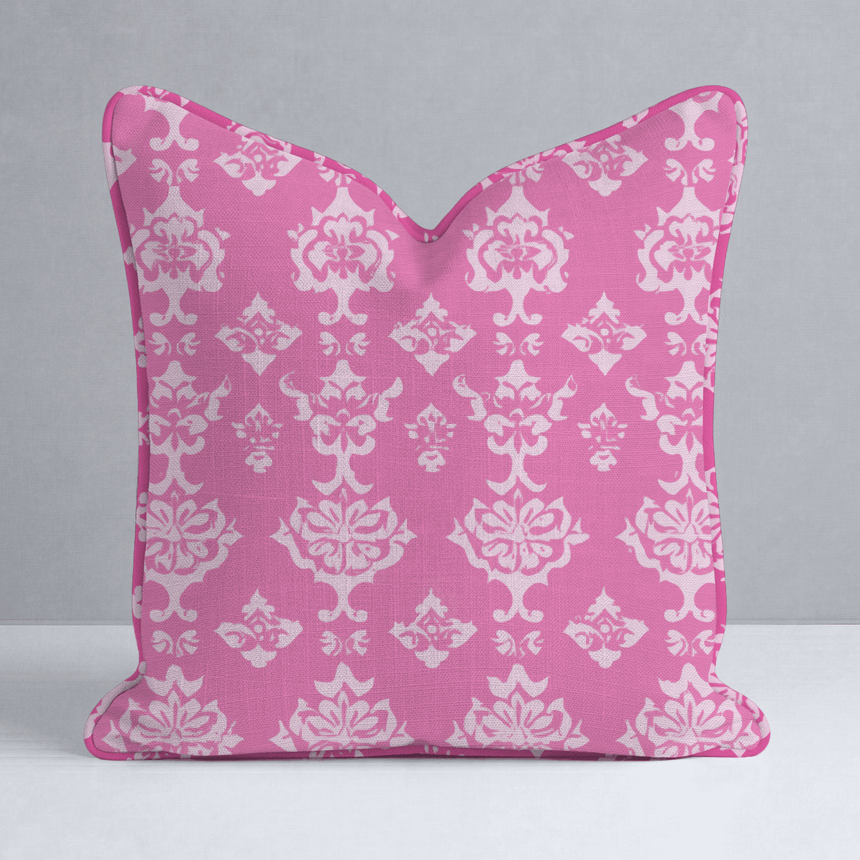 London Throw Pillow - Benton Lane Home - Lemon Park