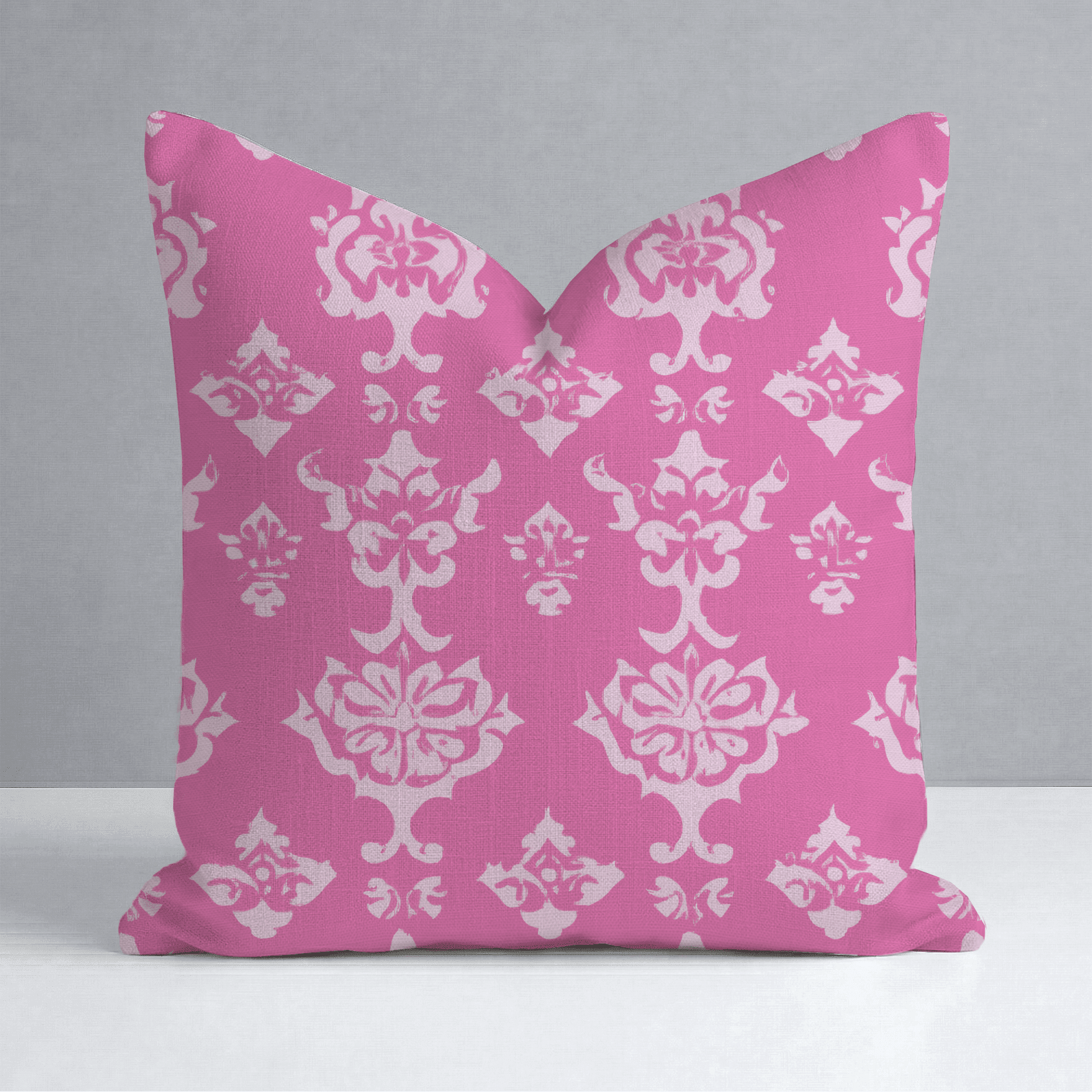 London Throw Pillow - Benton Lane Home - Lemon Park