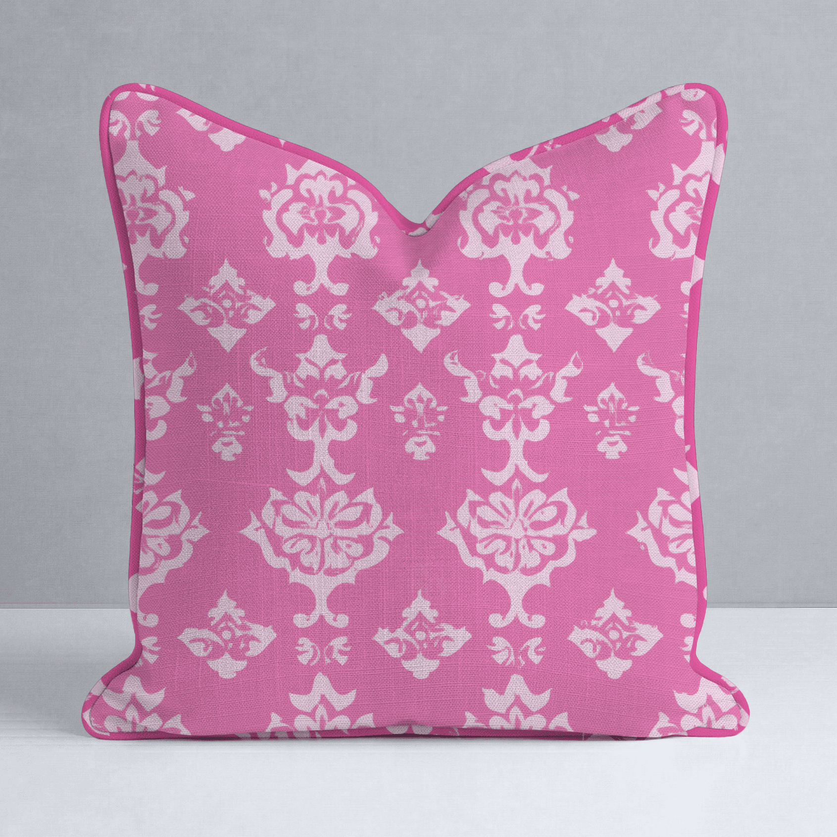 London Throw Pillow - Benton Lane Home - Lemon Park