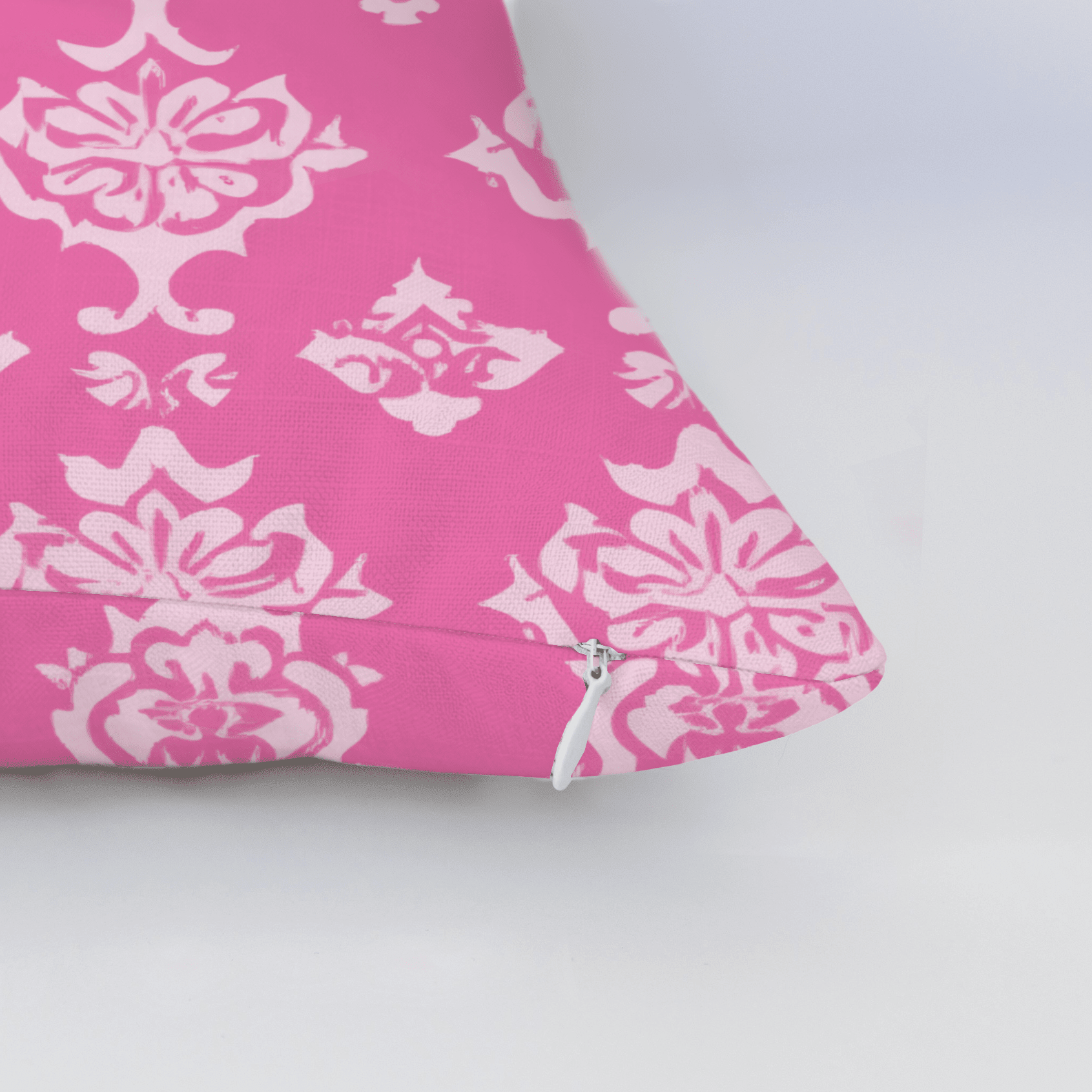 London Throw Pillow - Benton Lane Home - Lemon Park