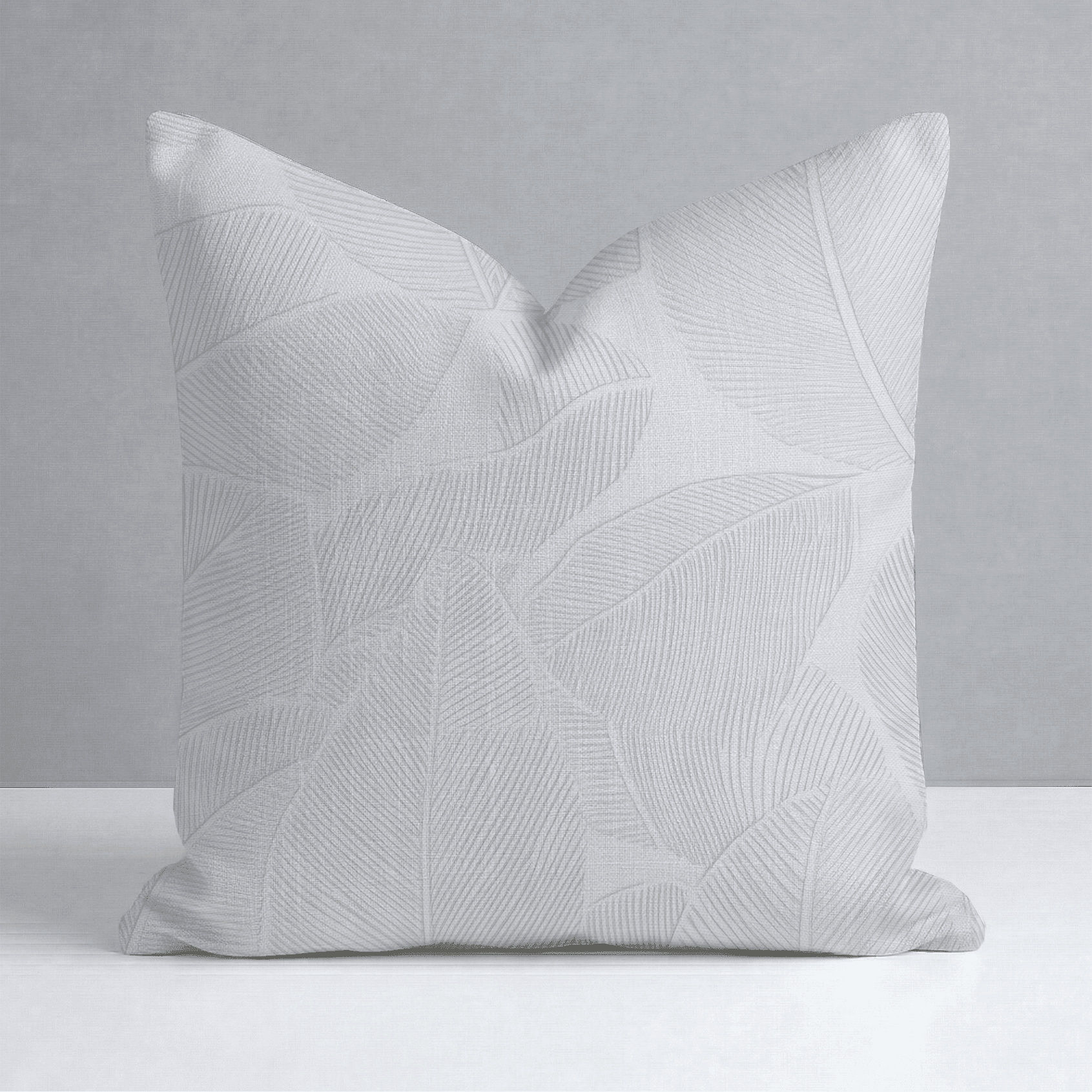 Palm Sway Throw Pillow - Benton Lane Home - Lemon Park
