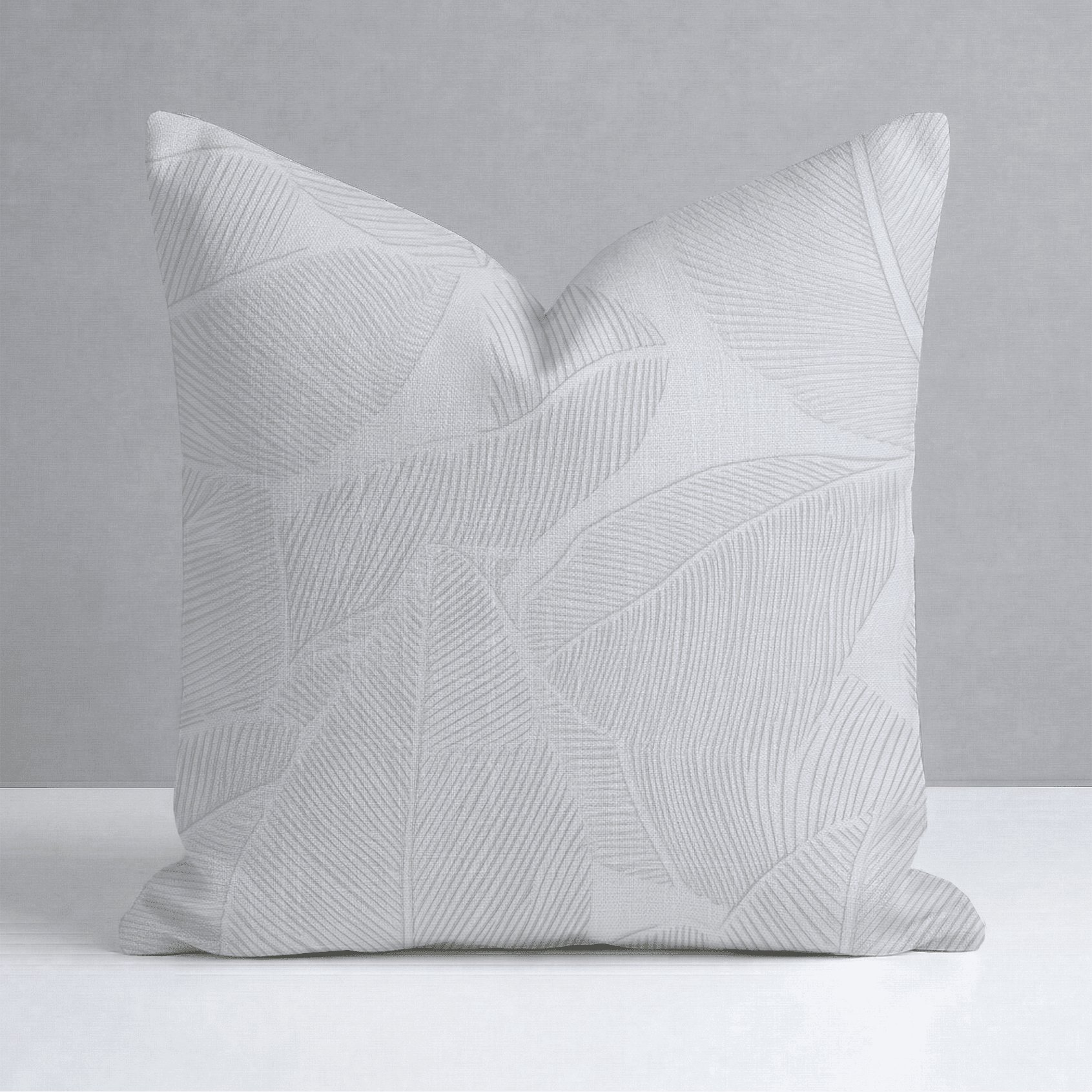 Palm Sway Throw Pillow - Benton Lane Home - Lemon Park