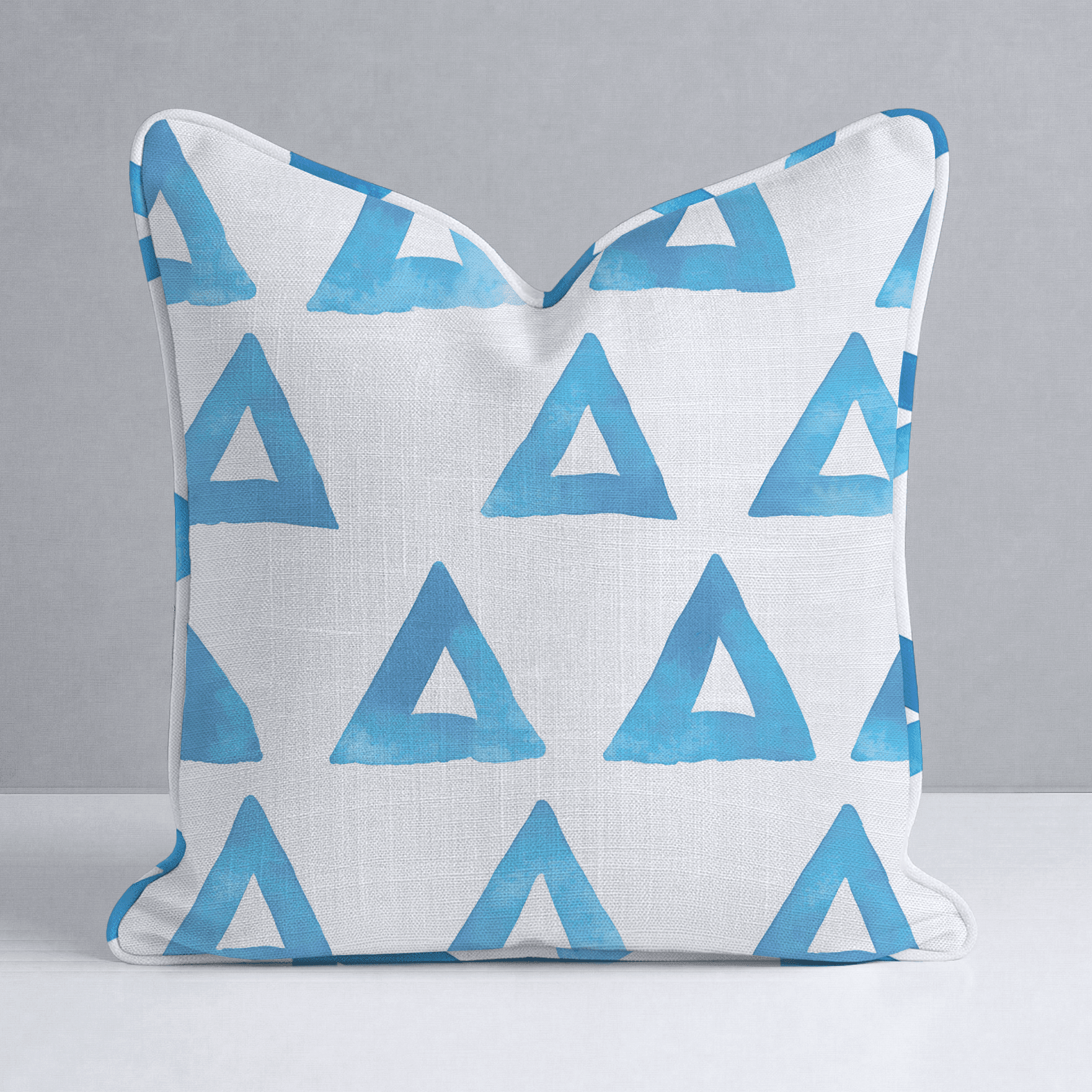 Point Taken Throw Pillow - Benton Lane Home - Lemon Park