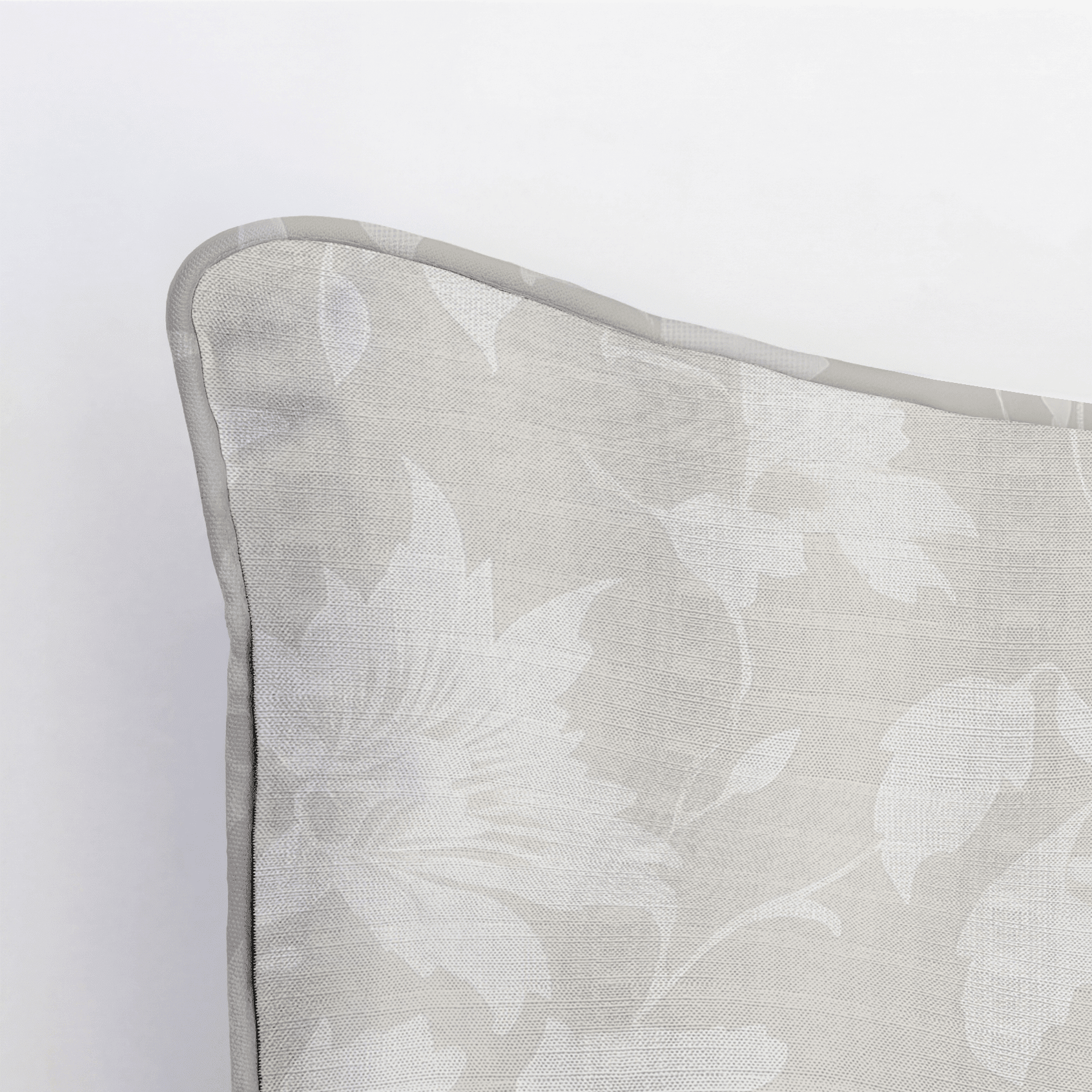Riverbloom Throw Pillow - Benton Lane Home - Lemon Park