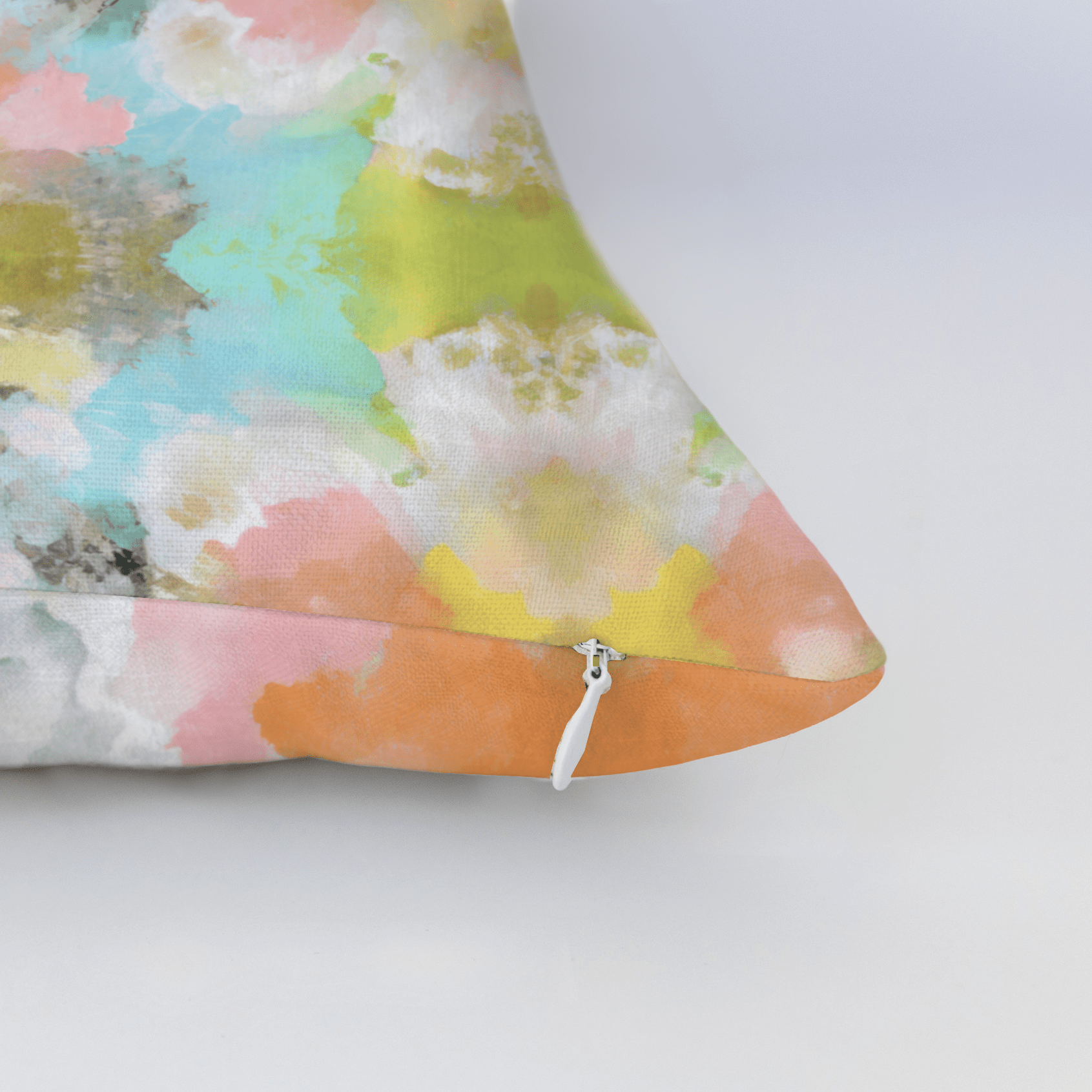 Solstice Bloom Throw Pillow - Benton Lane Home - Lemon Park