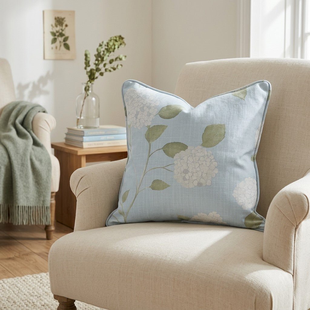 Summer Picnic Throw Pillow - Benton Lane Home - Lemon Park