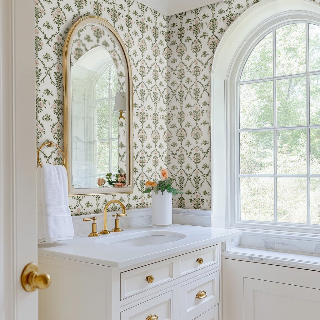 Timeless Trellis Wallpaper - Lemon Park