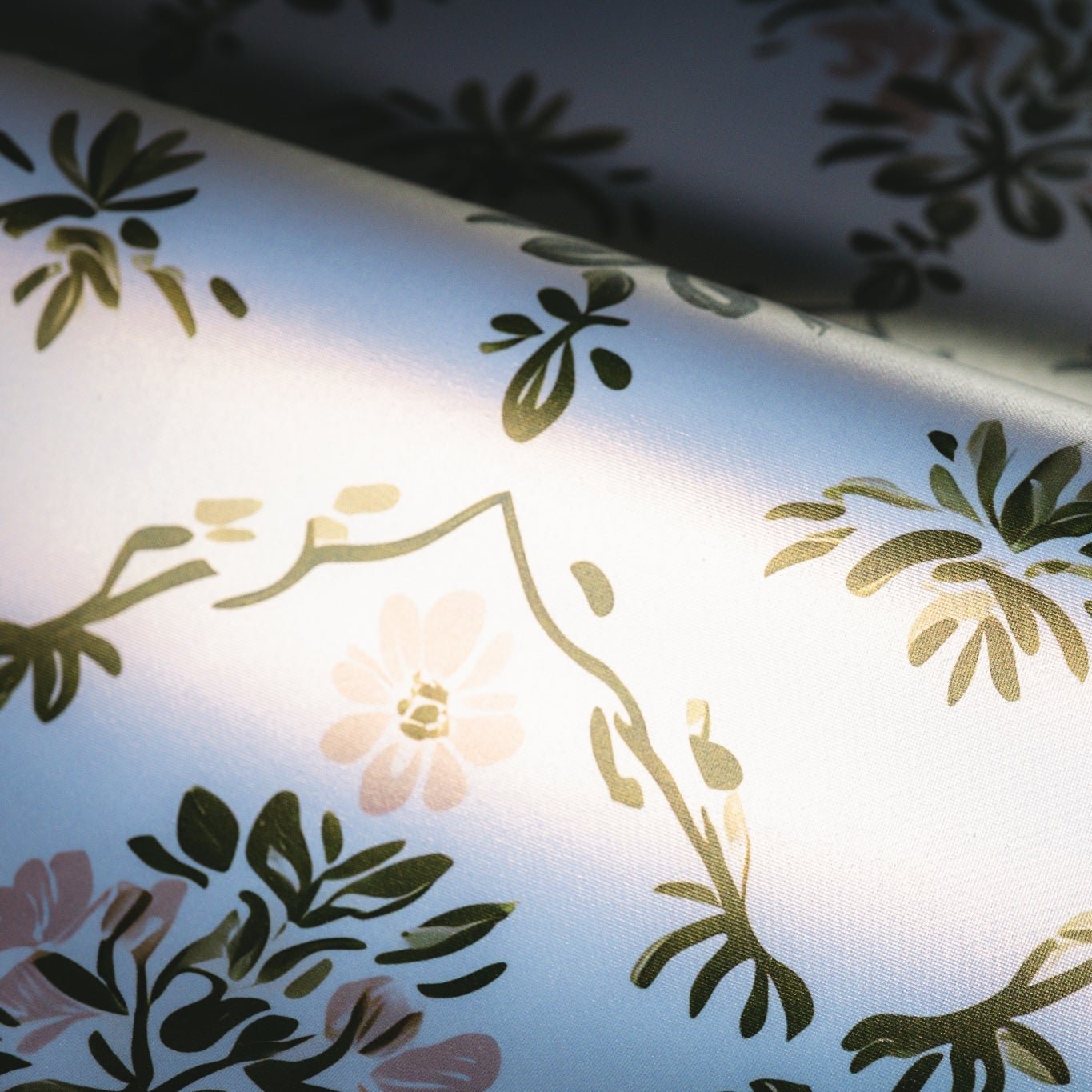 Timeless Trellis Wallpaper - Lemon Park