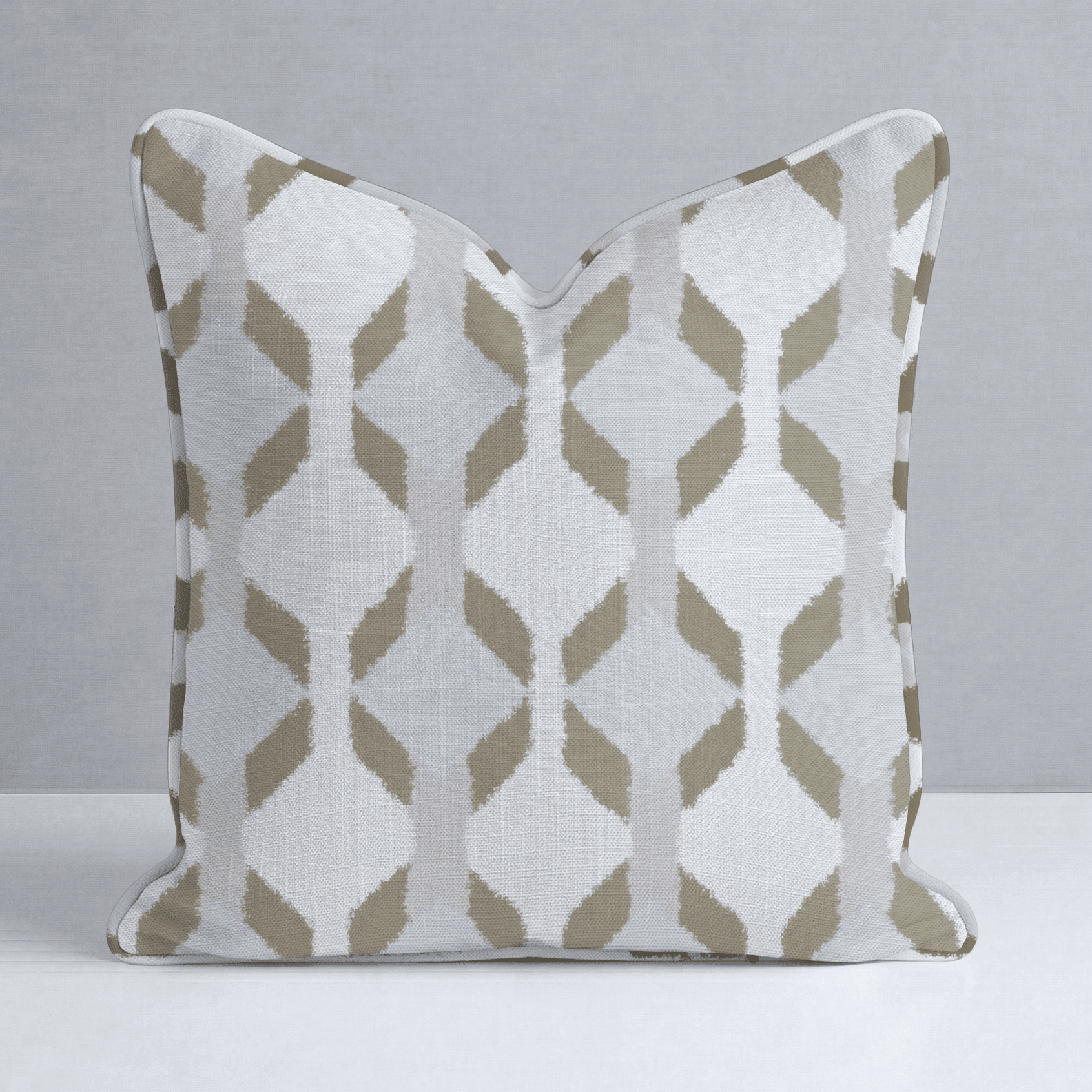 Trellis Charm Throw Pillow - Benton Lane Home - Lemon Park