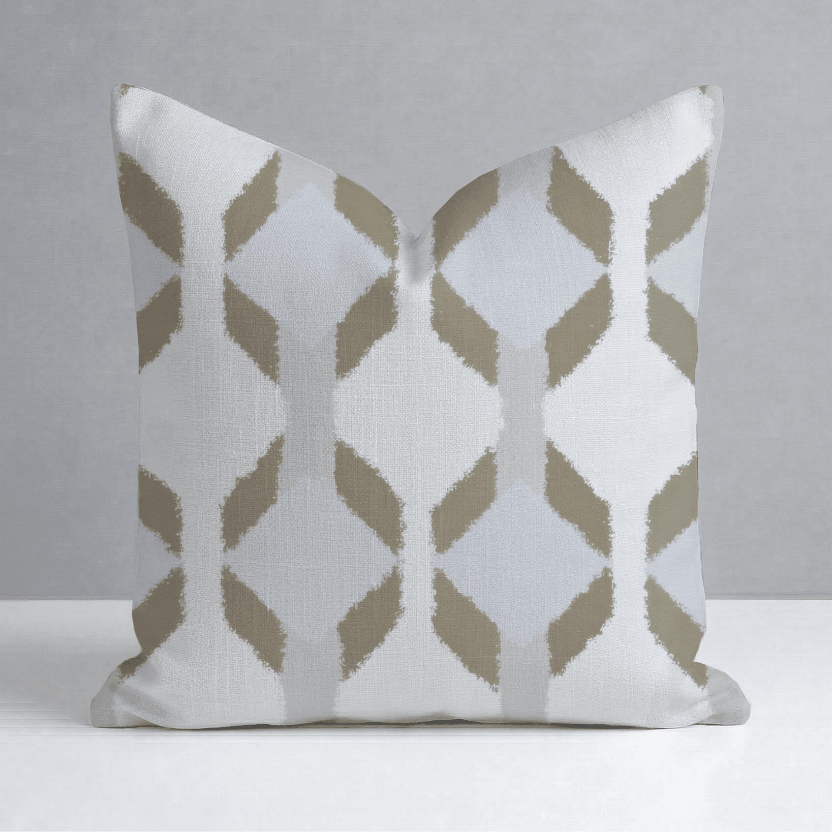 Trellis Charm Throw Pillow - Benton Lane Home - Lemon Park