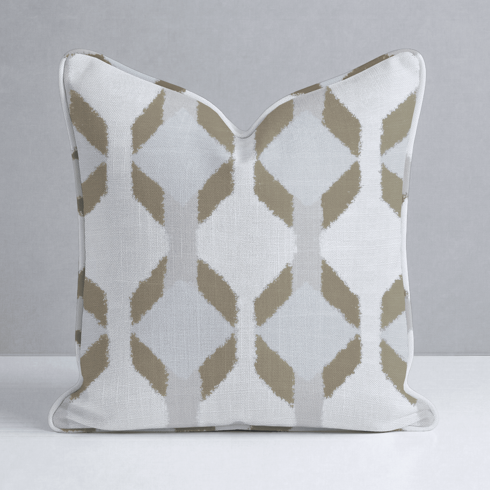 Trellis Charm Throw Pillow - Benton Lane Home - Lemon Park