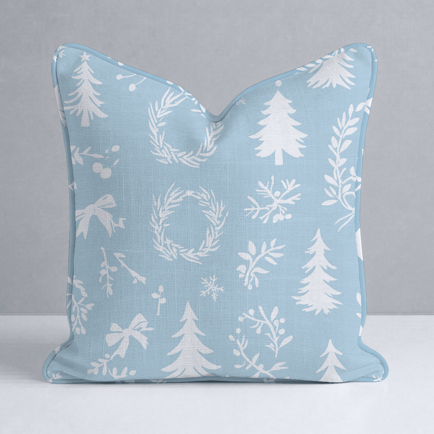 Winter Wreath Throw Pillow - Benton Lane Home - Lemon Park